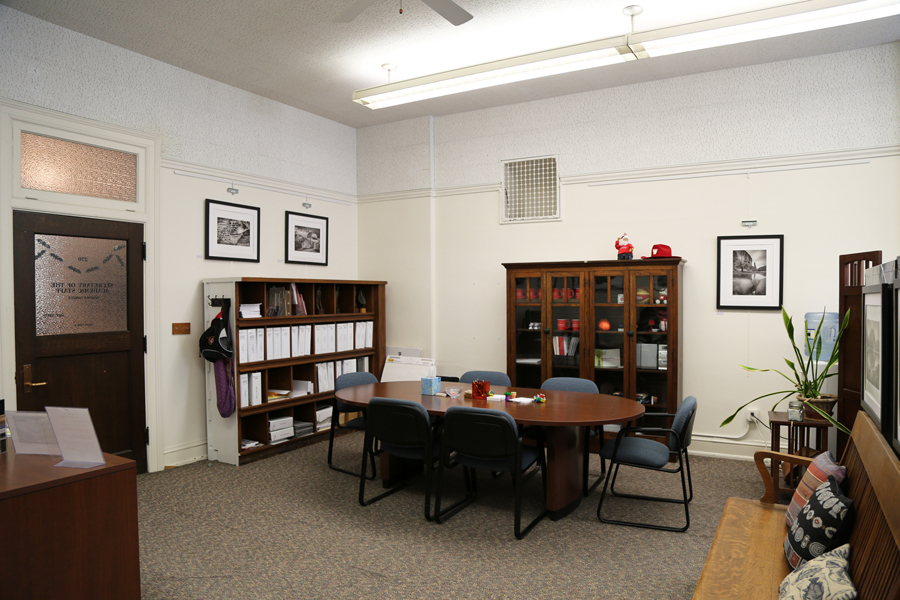 Academic Staff Art Gallery thumbnail image